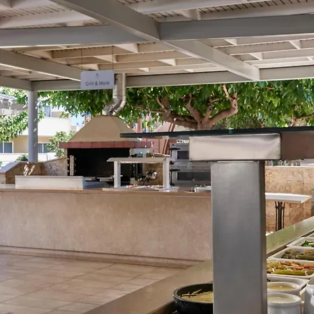 Atlantica Princess ホテル イキソス