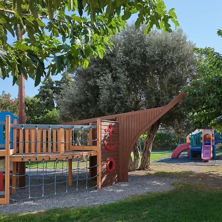 Atlantica Princess ホテル イキソス