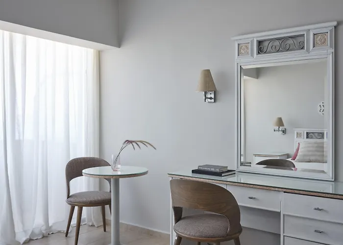 ホテル Atlantica Princess 4*