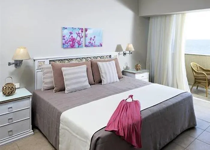 Atlantica Princess Hotel